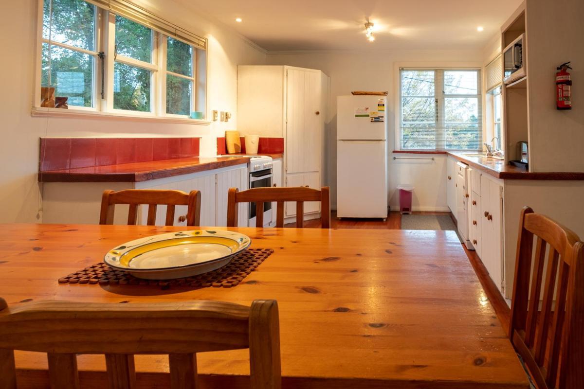 Вилла 16 Torquay Tce Ханмер-Спрингс Экстерьер фото