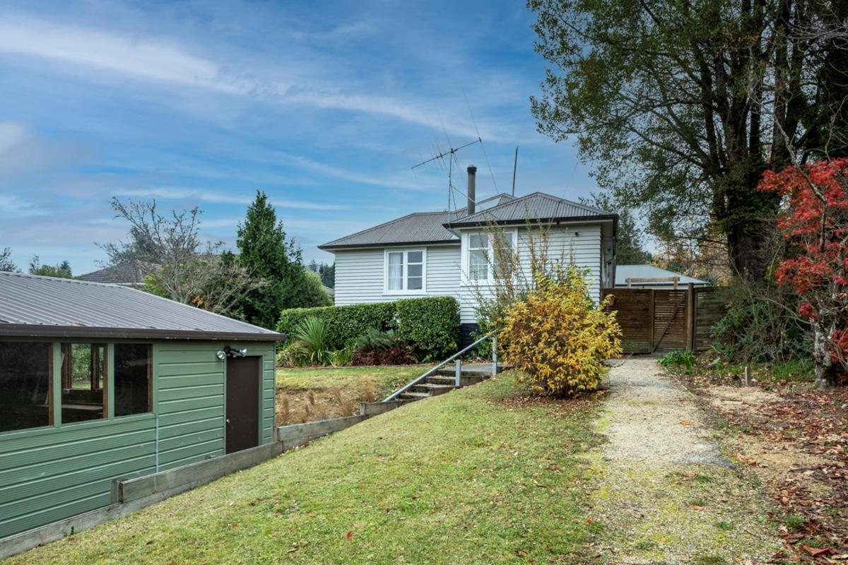 Вилла 16 Torquay Tce Ханмер-Спрингс Экстерьер фото